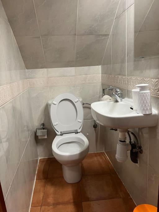 Casa Con Terraza En El Casco Villa Betanzos Exterior foto